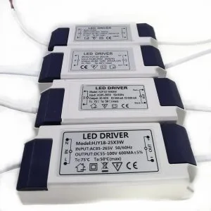 Driver para LED High Power de 3W - Transformador 600ma Led Alta Potencia