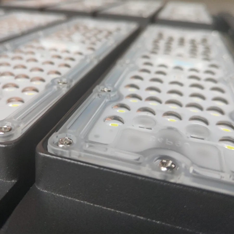 Proyector WHITE 12K LED PRO 100 W - Imagen 7